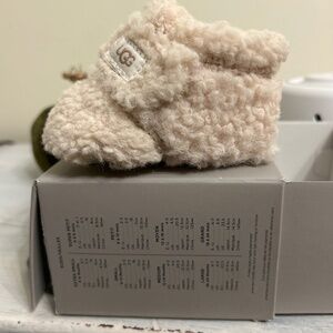 Baby Ugg Bixbee size 0/1